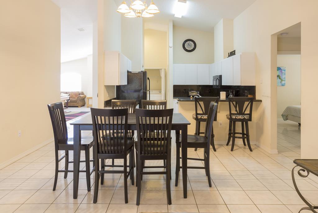 Poolhouse Vila Tampa Exterior foto